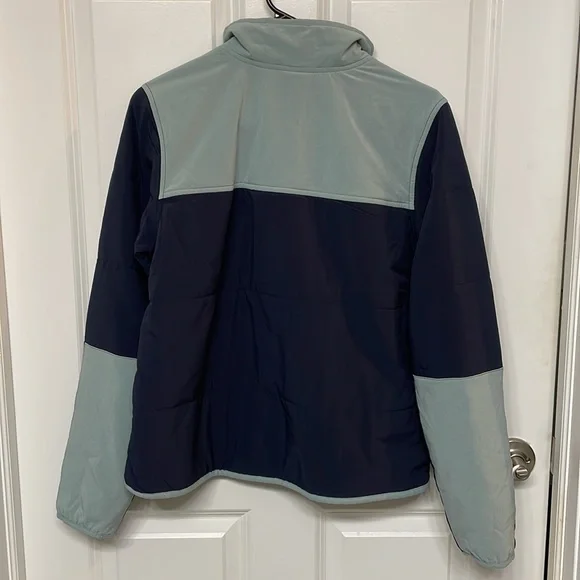 North Face Pullover - Picture 3 of 4